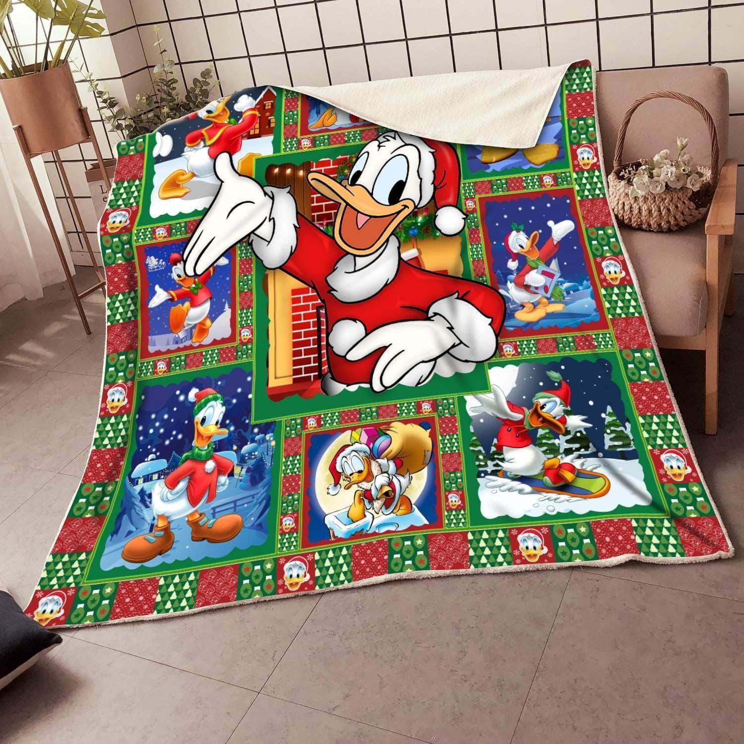 Disney Christmas Donald Duck Christmas 3D Fleece Blanket Cute Awesome Disney Donald 3D Fleece Blanket 3280